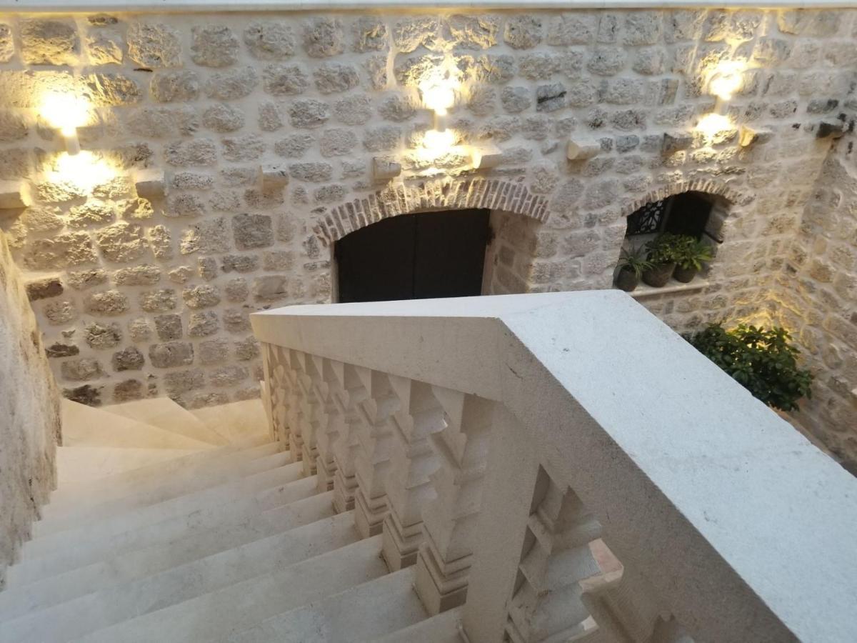 Palazzo Sindik Apartment Kotor Luaran gambar