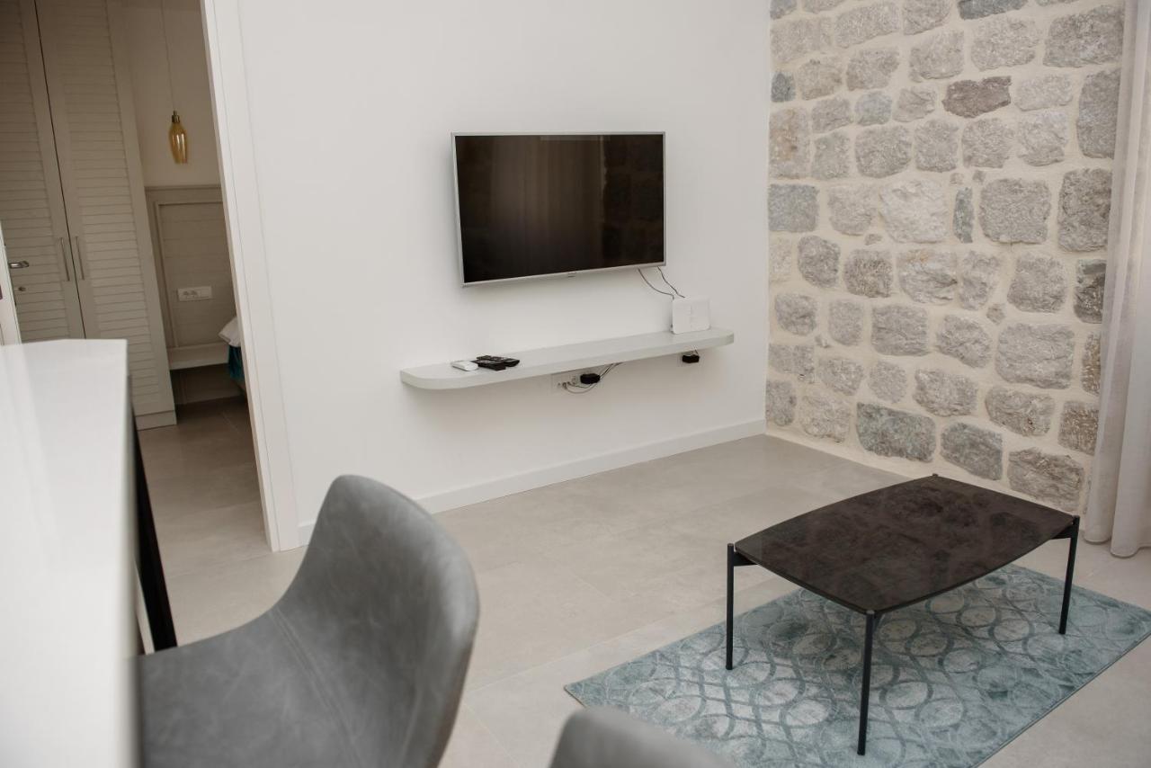 Palazzo Sindik Apartment Kotor Luaran gambar