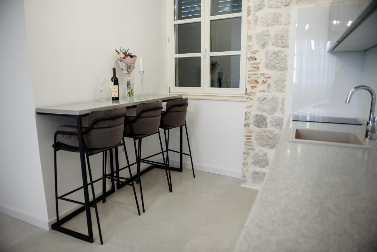 Palazzo Sindik Apartment Kotor Luaran gambar