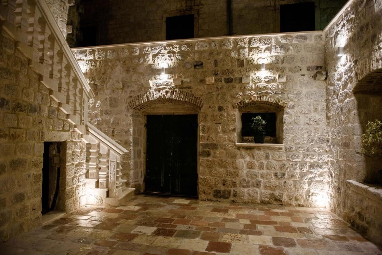 Palazzo Sindik Apartment Kotor Luaran gambar